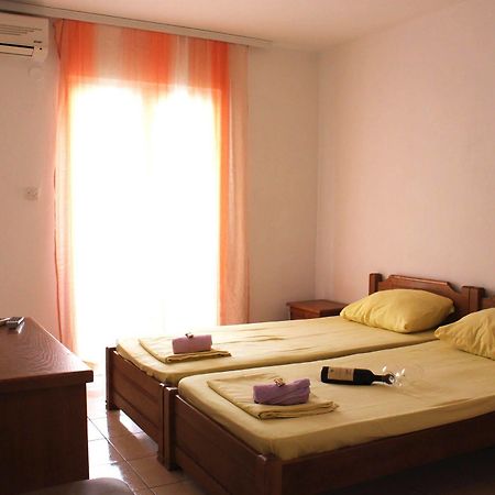 Guesthouse Sun Hostel Будва Екстериор снимка